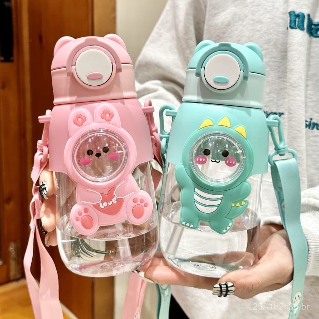 Copo de plástico infantil para o verão, com design novo, fofo e estiloso, adequado para meninos e meninas do ensino fund