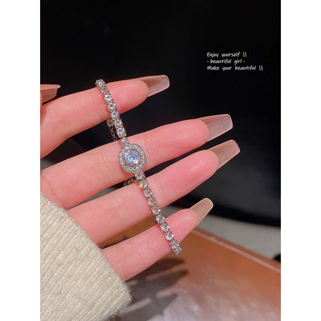 Nicho Design High-End pulseira de diamante 2026 novo estilo meninas luz estilo luxo mão jóias meninas mulheres