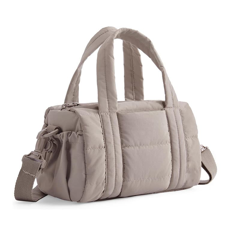 Pronto estoque Bolsa mensageiro fofa acolchoada Mini bolsa de ginástica pequena mochila com alça de ombro removível bols