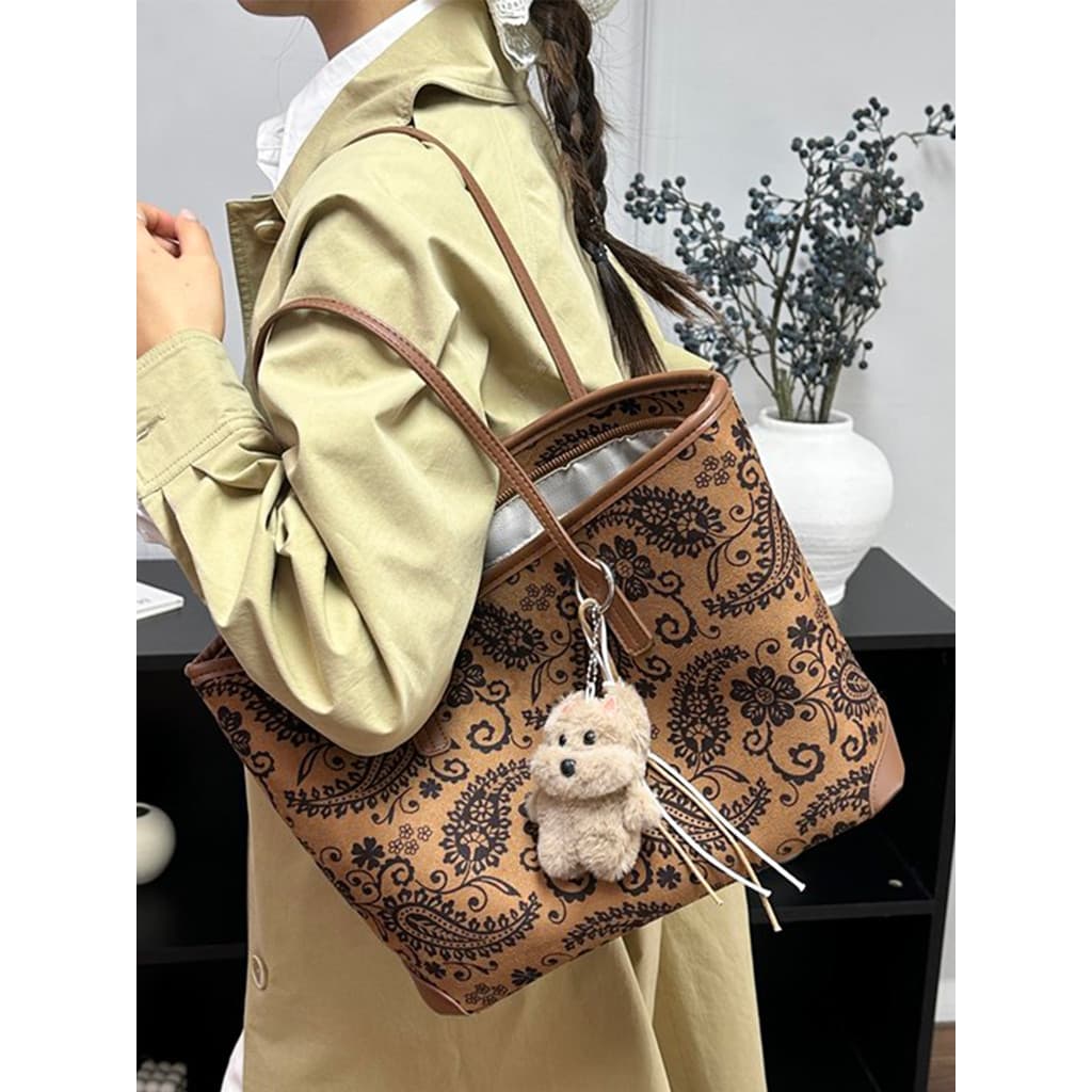 Bolsa de camurça feminina grande capacidade 2026 novo estilo outono inverno Retro listrado bolsa de ombro estudantes uni