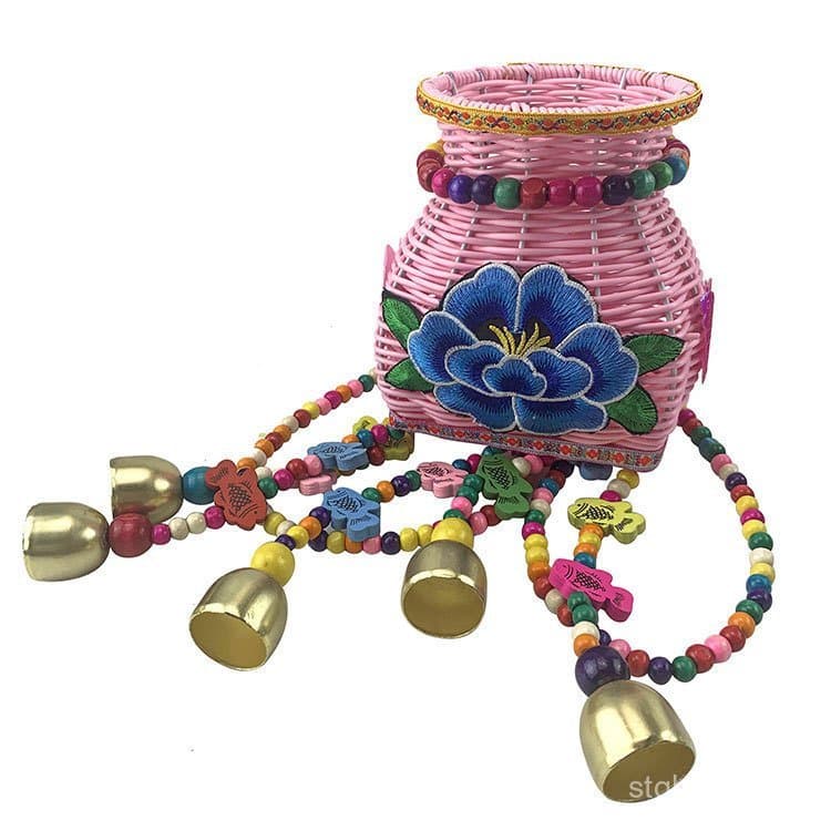Cesta de plástico, cesta de peixe colorida com contas feitas à mão em estilo étnico de Yunnan, com sinos, artesanato de