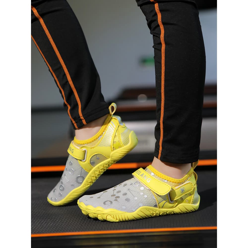 Treinamento abrangente crianças Indoor pular corda sapatos das mulheres dos homens sola macia esteira sapatos esportes Y