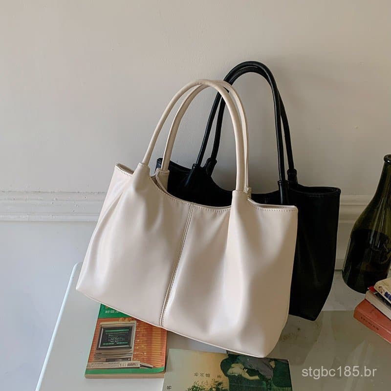 A nova bolsa tote 2026 está em alta este ano no Japão e na Coreia, apresentando um design de moda exclusivo com grande c