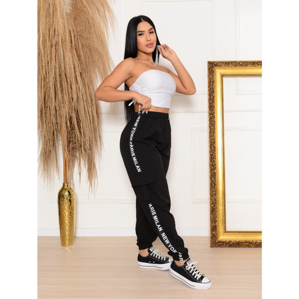 Calça Cargo jogger Tactel Feminina Com Bolsos laterais modelo Tik Tok Moda Juvenil
