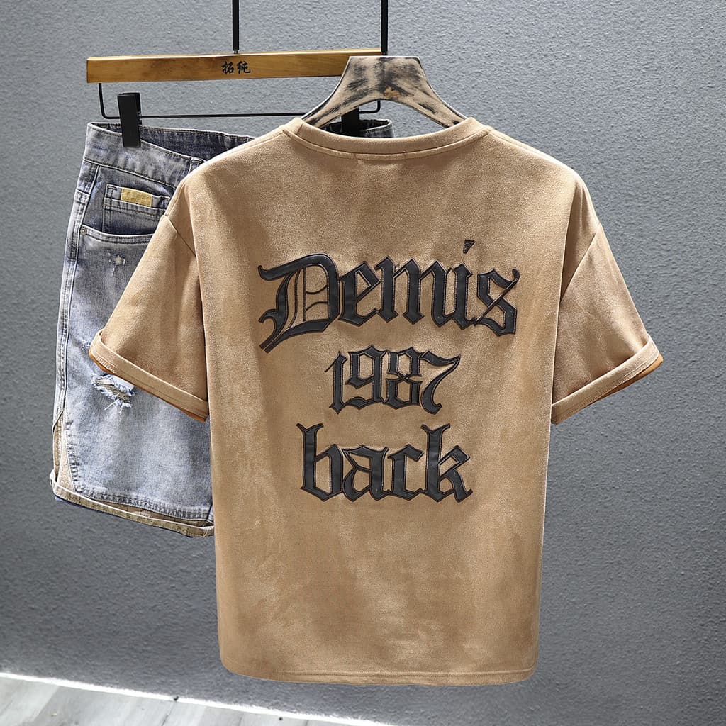 Street Wear Carta Bordada Deerskin Veludo Camiseta de Manga Curta Masculina Verão Solta All-Match