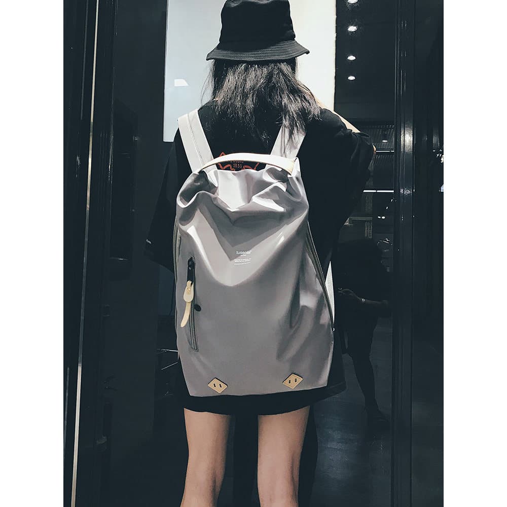 Moda tendência de Fitness viagem mochila feminina ins Super quente mochila viagem grande capacidade lazer leve mochila m