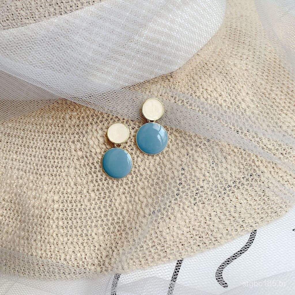 Brincos redondos femininos estilo coreano com detalhes em prata S925, em tons de abacate com acabamento em gotejamento d