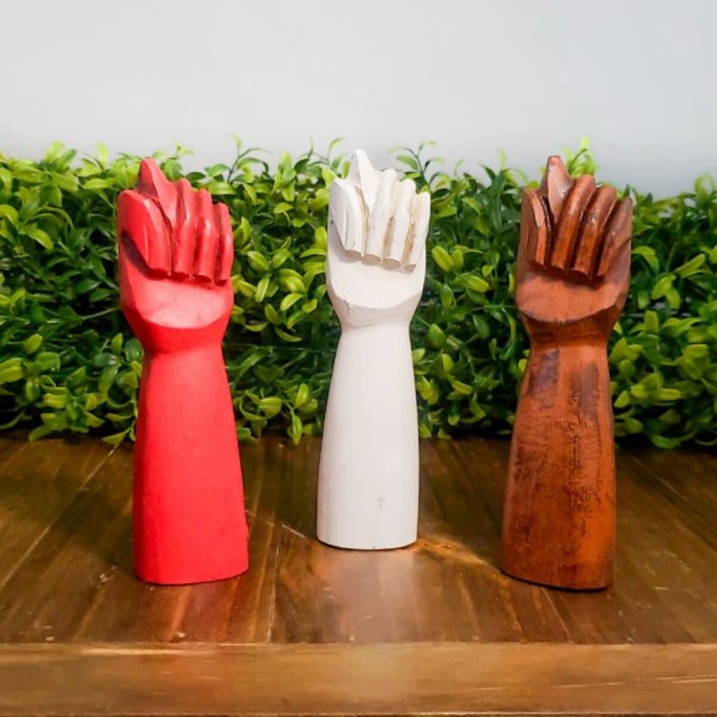 Estatueta Amuleto Figa Superstição Sorte Escultura em Resina Decorativa Proteção Mística