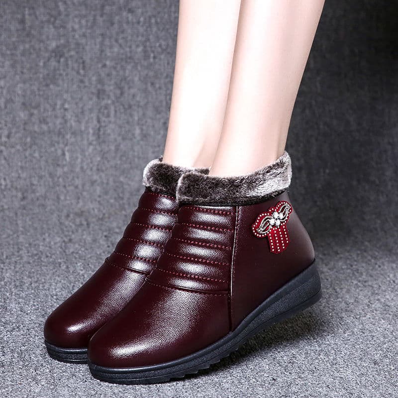 Sapatos de mãe sapatos de algodão de inverno forro de lã espessamento antiderrapante quente botas curtas para idosos de