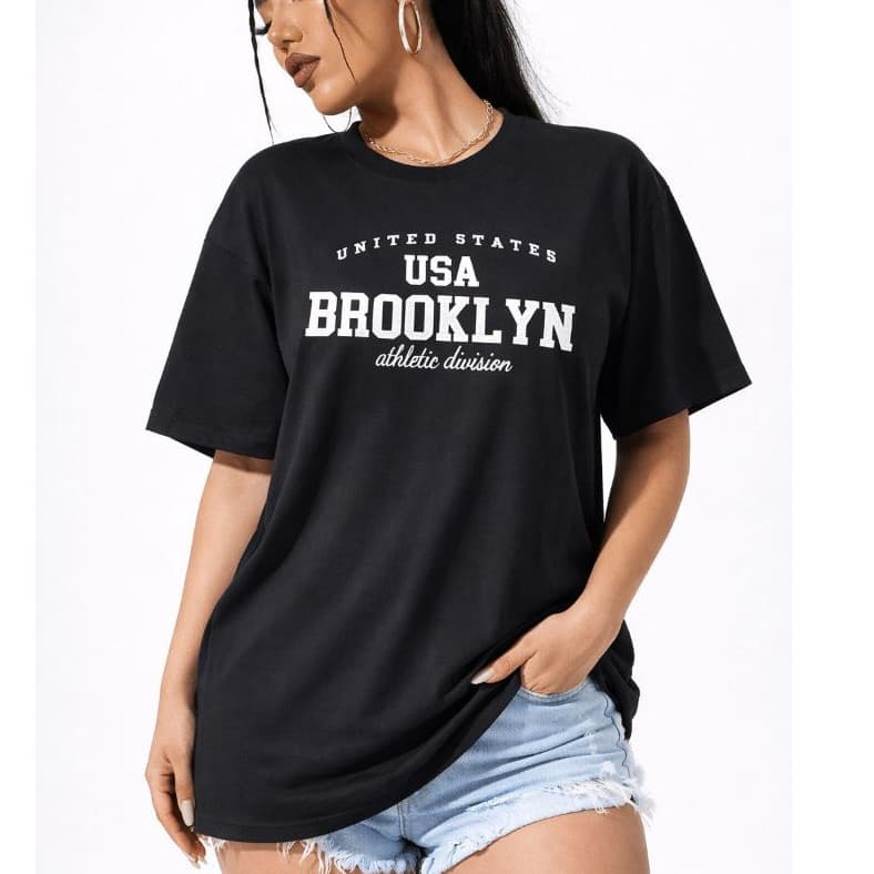 Camiseta Feminina Tradicional USA Brooklyn Athletic T-Shirt Estilo Streetwear Oversized 100% Algodão