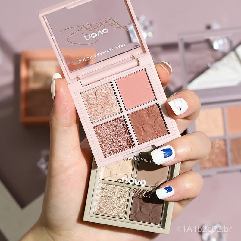NOVO Nova Paleta de Sombras de Quatro Cores para Estudantes Femininas, Popular em Transmissões ao Vivo e entre Influenci