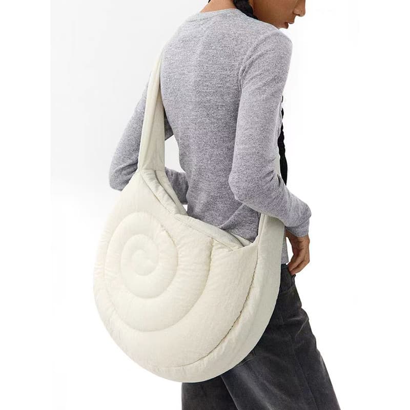 Bolsa Feminina Grande Casual, Transversal e de Ombro com Zíper