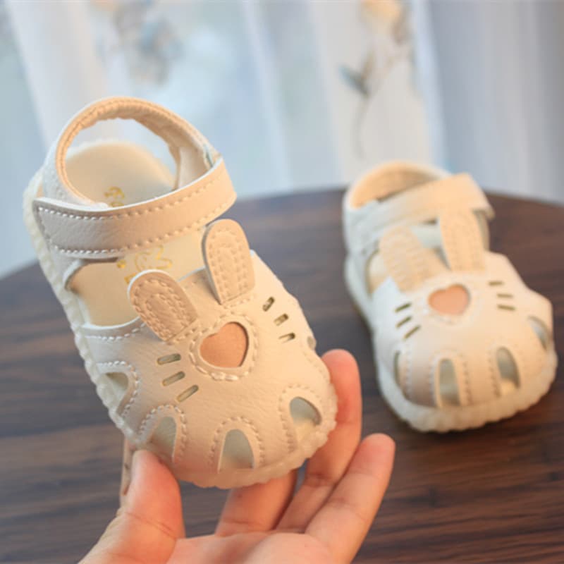 Amor verão 0-1-2 anos de idade bebê menina sandálias menina bebê sola macia sapatos da criança sapatos princesa 3 crianç