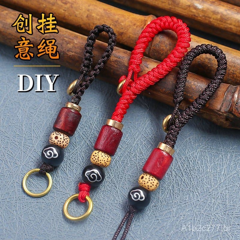 Acessório criativo e decorativo para chaveiro de carro, em cobre, com cordão para pendurar e nó de diamante tecido à mão