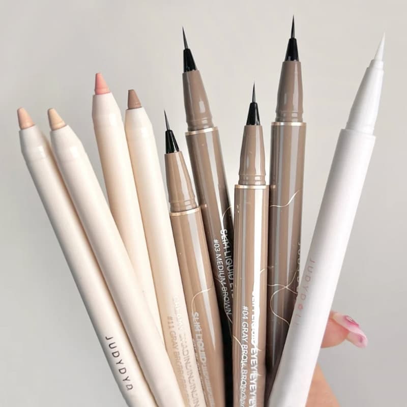 Cílios inferiores baixos, sem estudantes do ensino médio, ferramenta útil Judydoll Judydoll Caneta delineadora líquida u