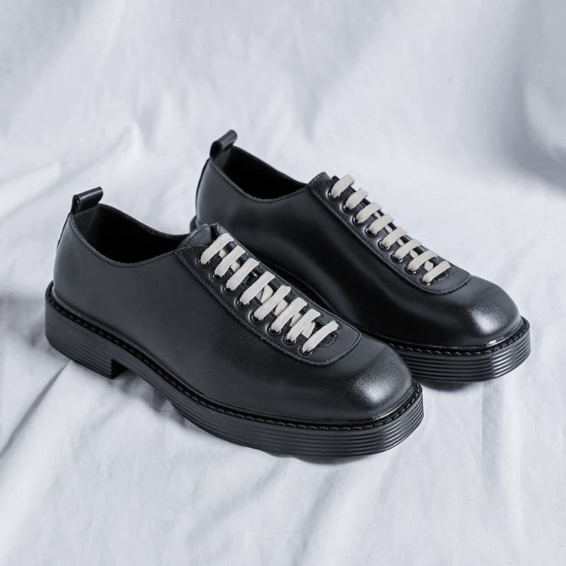 Sapatos de couro masculino estilo britânico rendas dedo do pé quadrado derby sapatos preto único nicho Casual masculino