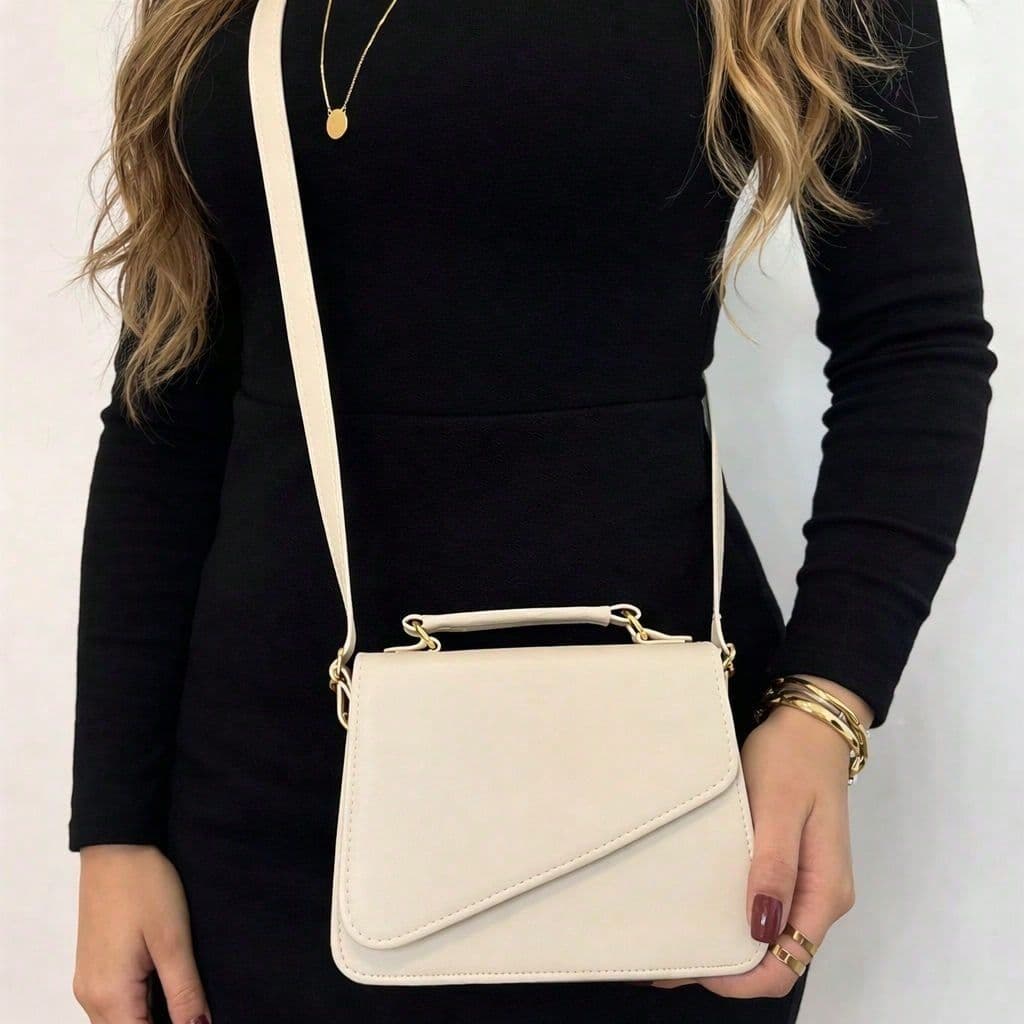 Bolsa Feminina Pequena Transversal e de Mão Novidade