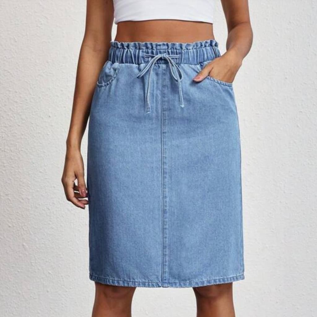 Saia Jeans Casual Reta com Cordão na Cintura e Bolsos Feminina