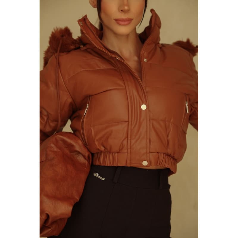 Jaqueta de Couro Puffer Premium Forro Pelinho Capuz Removível Look Aconchegante e Moderno inverno 2026