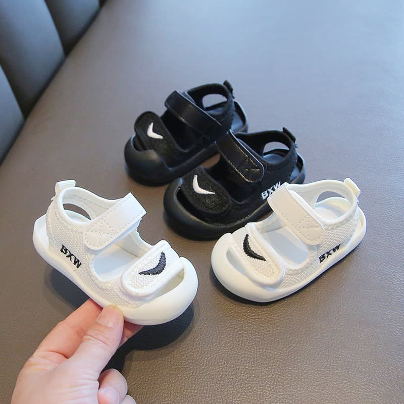 Verão bebê criança sapatos sandálias do bebê meninas meninos malha respirável pão Toe sapatos 0-3 anos de idade à prova