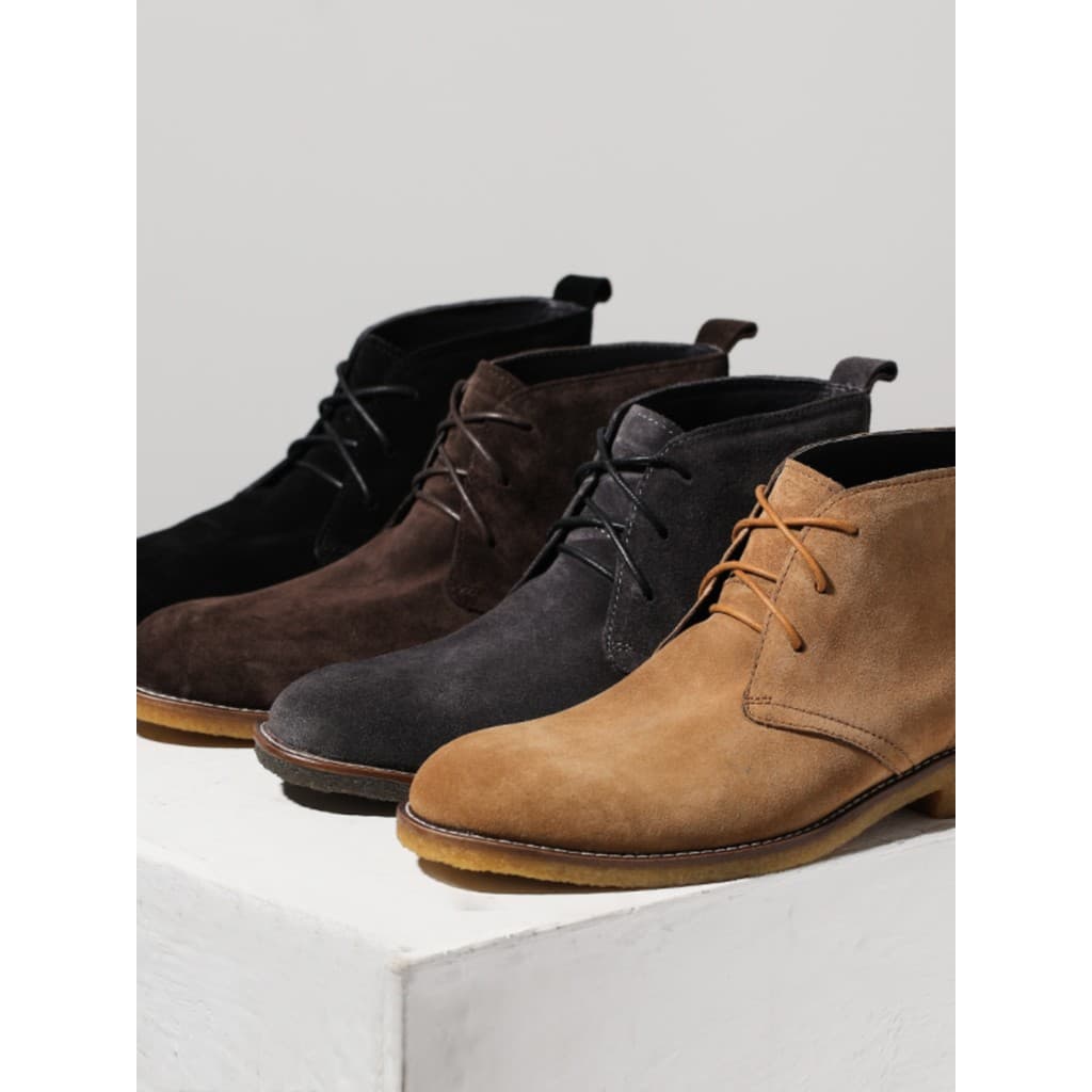 W Inverno Novo Estilo Sapatos Masculinos Botas de Deserto de Couro Genuíno Britânico Sola Macia Sapatos de Couro de Cano
