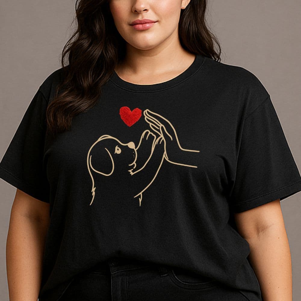 Camiseta Plus Size Feminina Estampa Cachorro Fofo Com Amor