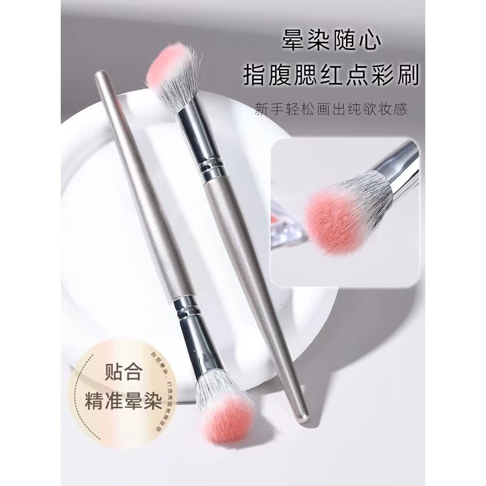 Lã Diagonal dedo barriga blush ponto cor escova blush escova corretivo tamanho grande Cangzhou Animal cabelo maquiagem e