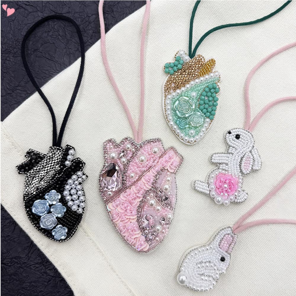Frisado Flor Coração E Pequenos Animais Feitos À Mão Remendo Cordão Cintilante Decoração Pingente Para Roupas Artesanato