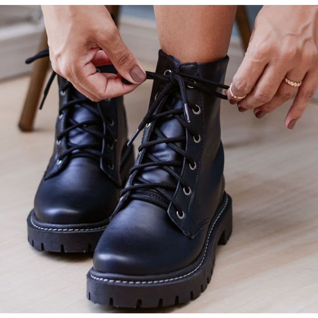 Bota Coturno Feminino Tratorado Cano Curto Sola Leve Macia Moda Casual PROMOÇAO