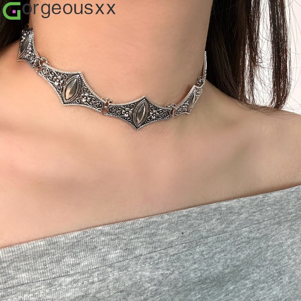 [Gorgeousxx] Nova Corrente De Clavícula De Metal Com Padrão De Moda Boêmia Para Mulheres Colares Curtos Joias