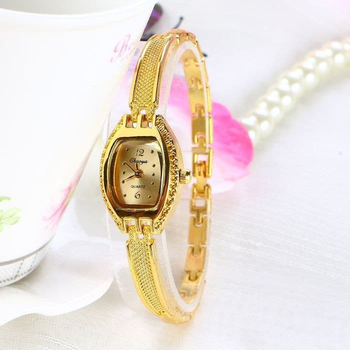 Relógio Feminino Dourado Pulseira Fina Com