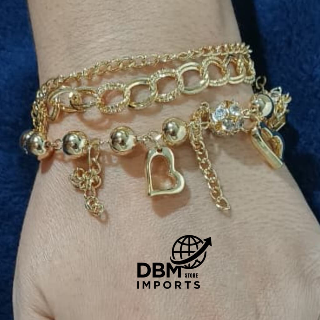 Pulseira Dourada Feminina com Pingentes – Elegante e Moderna