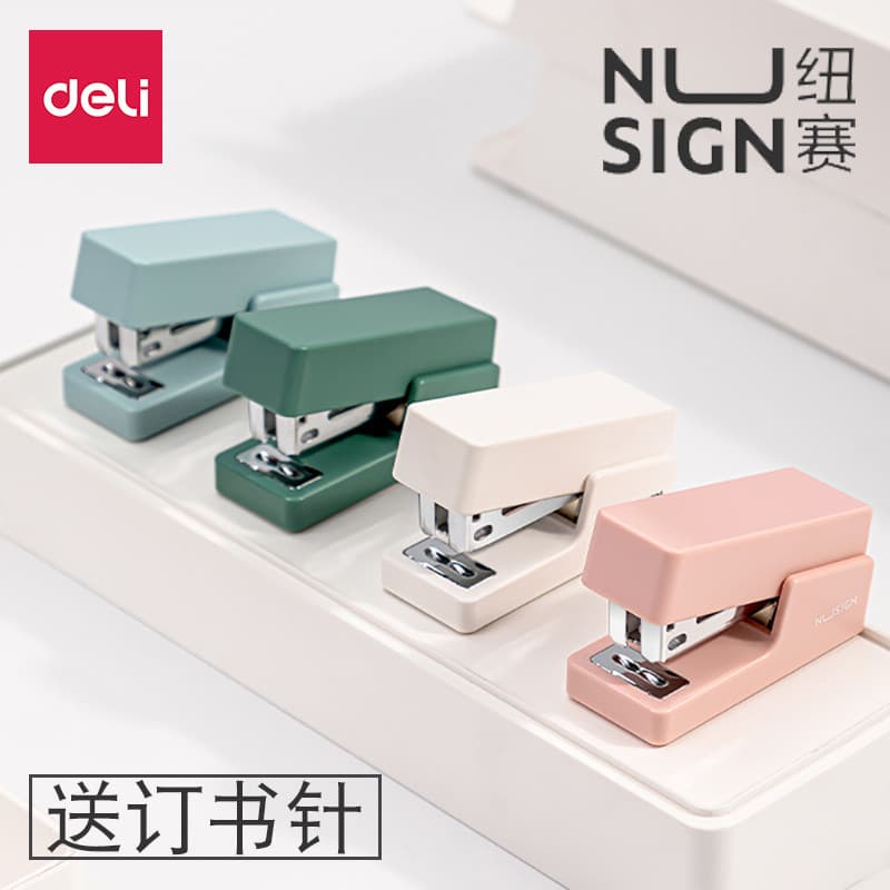 Deli Grampeador Mini Grampeador Pequeno Padrão Tipo No. Grampeador Manual de estudante de moda simples com 12 unhas