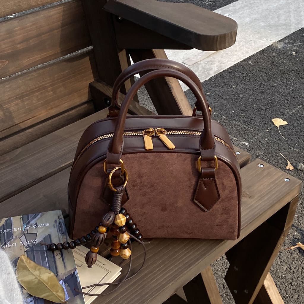 T elegante All-Match saco de concha 2025 novo estilo camurça fosco nicho Design versão coreana ins bolsa de ombro femini