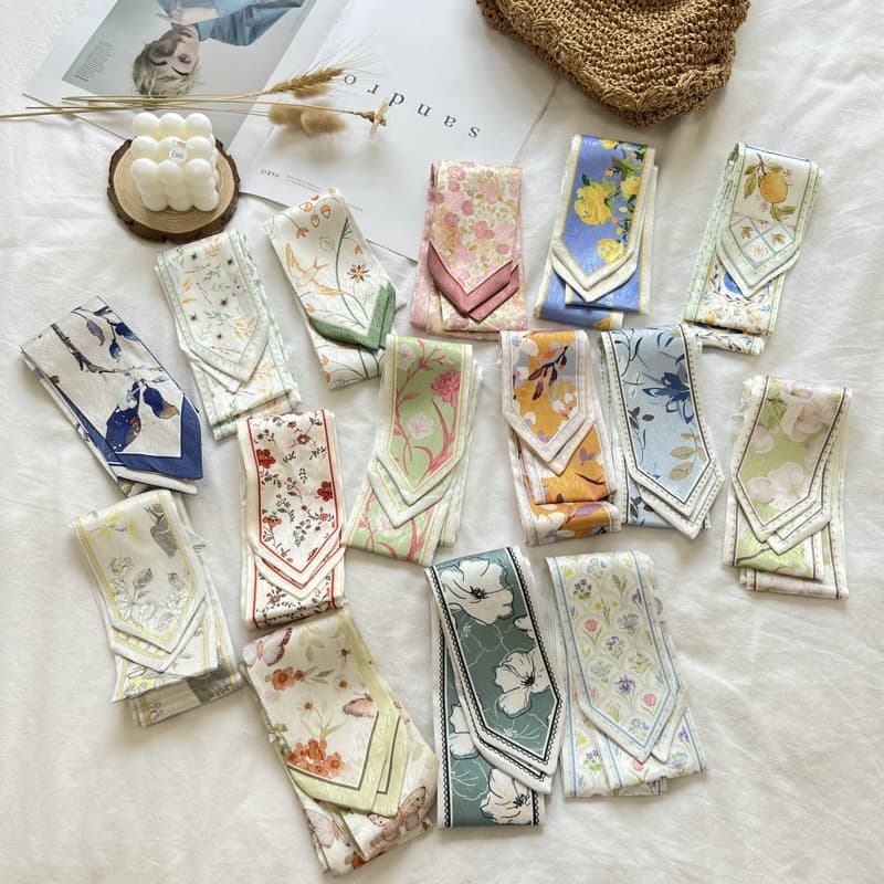 Verão clareamento pequena flor fresca Streamer lenço de seda feminino pequena tira longa High-End Floral bandana gravata