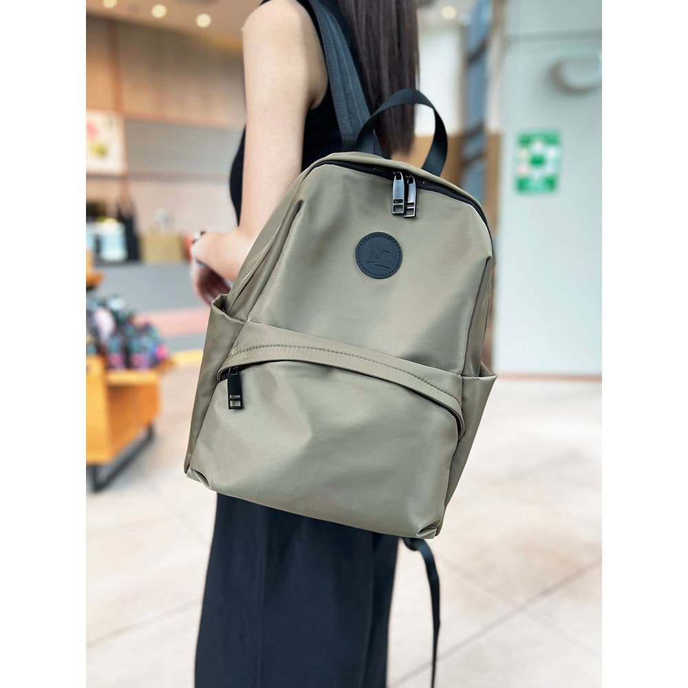 Nova viagem leve mochila feminina à prova dwaterproof água grande capacidade Oxford pano mochila Casual All-Match comput