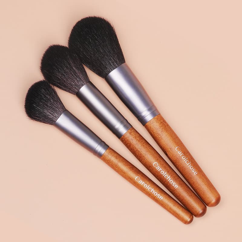 Carolchose Pincel de pó solto Blush Pincel de contorno de lã de cabelo de Animal 3 peças Conjunto completo de pincéis de