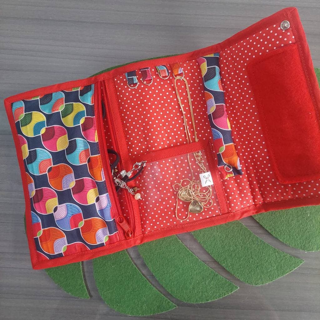 Porta jóias em tecido Artesanal para brincos colares pulseiras anéis relógio viagem  organização em tricoline algodão