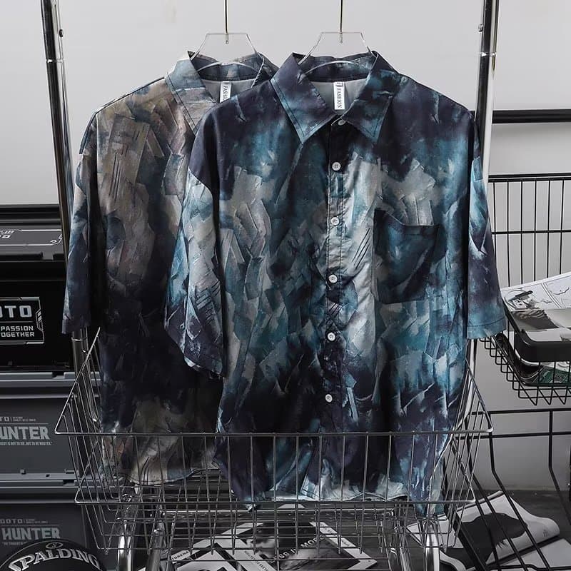 Camisa masculina estilo americano Tie-Dye flor High-End sentido rufião bonito camisa de manga curta de seda gelo Sanya v