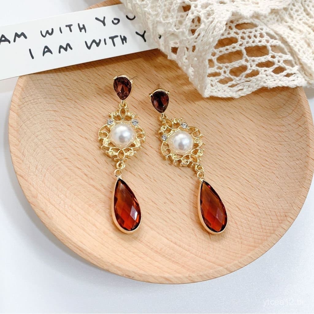 Brincos vintage de pérolas barrocas com pino de prata S925, elegantes brincos estilo Hong Kong para mulheres, populares