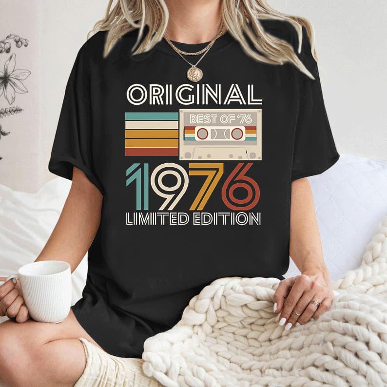 [Camiseta Premium Algodão Puro]LA T - Shirt Feminino Short - Sleeve Retro 1976 Cassete - Inspired, Estampa Vintage, Mult