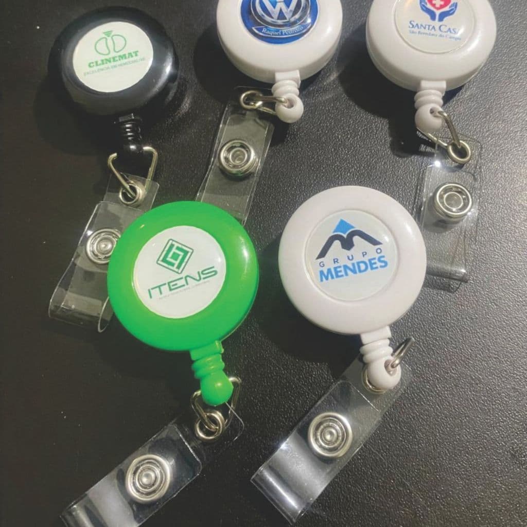 50 Porta Crachá Retrátil Roller Clip Presilha Metálica Profissional Retrátil Io-Iô Personalizado Logo  Sua Arte