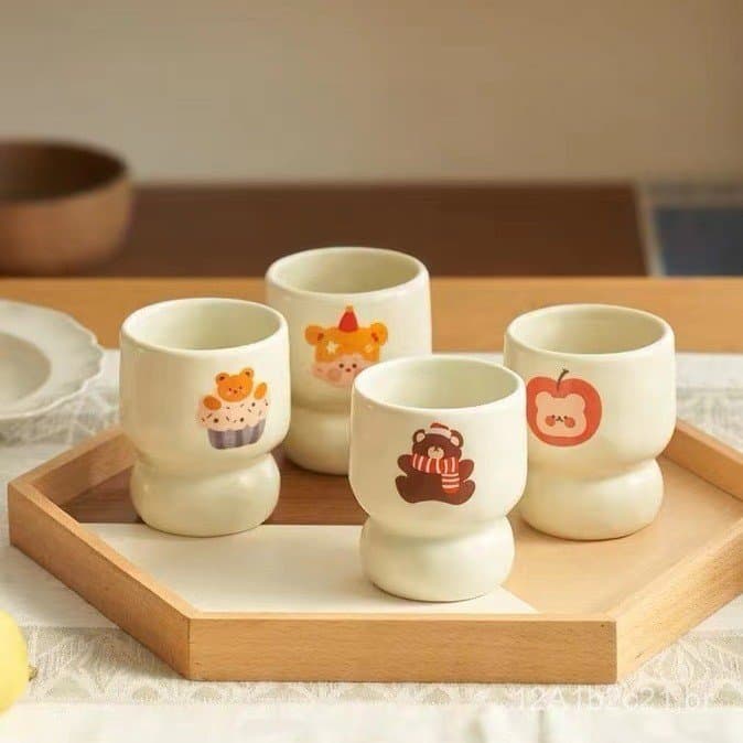 [Guohe Ceramics] Copo fosco com design de urso de desenho animado fofo para casa e cafeterias, popular online, porcelana