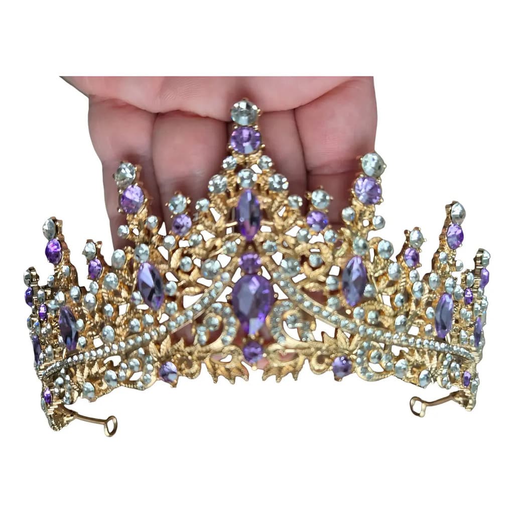 Tiara Coroa Luxo Dourada Com Strass Lilás Para Debutantes E Noivas