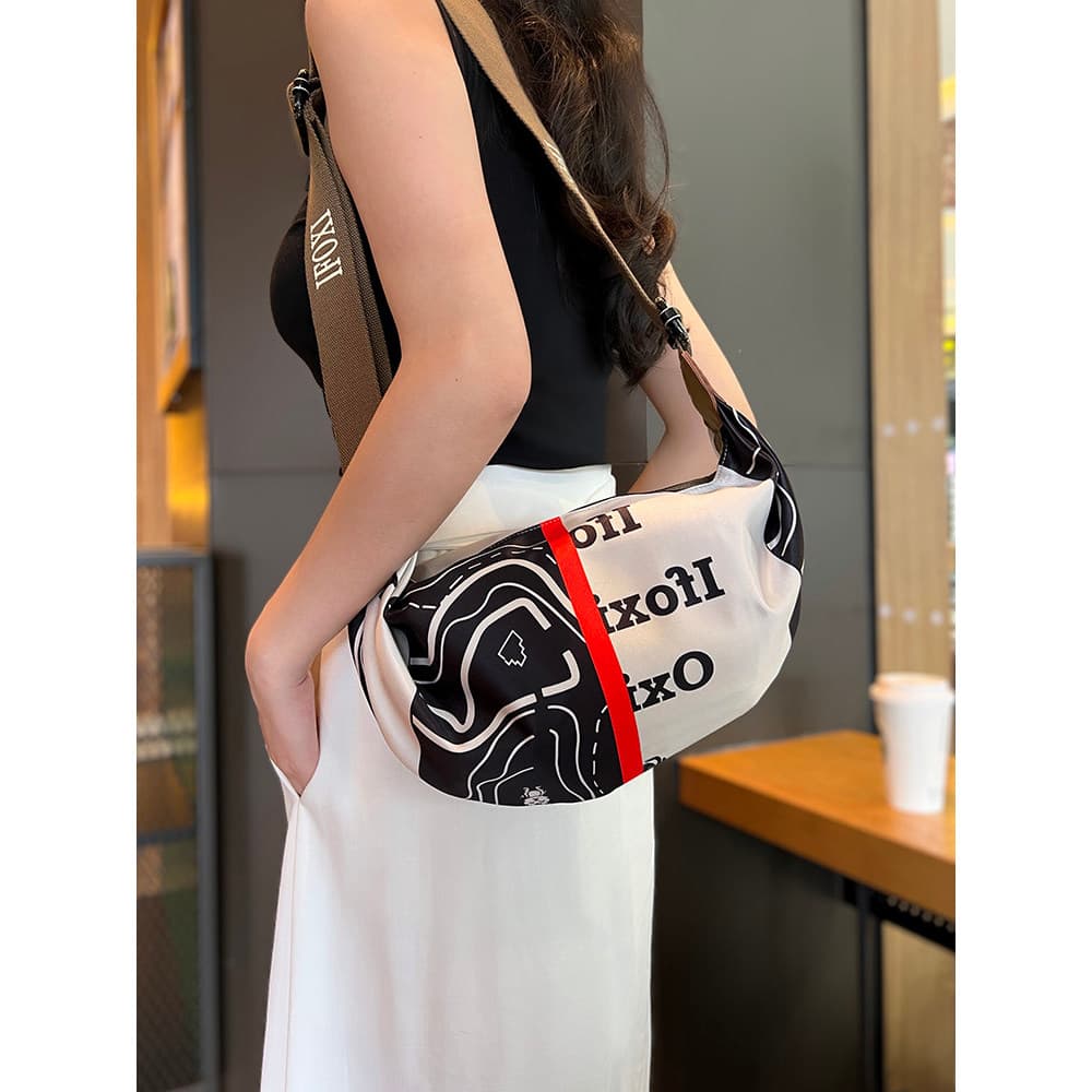 Street Wear leve saco do mensageiro feminino 2025 novo estilo moda impresso Oxford pano bolsa de ombro Casual All-Match
