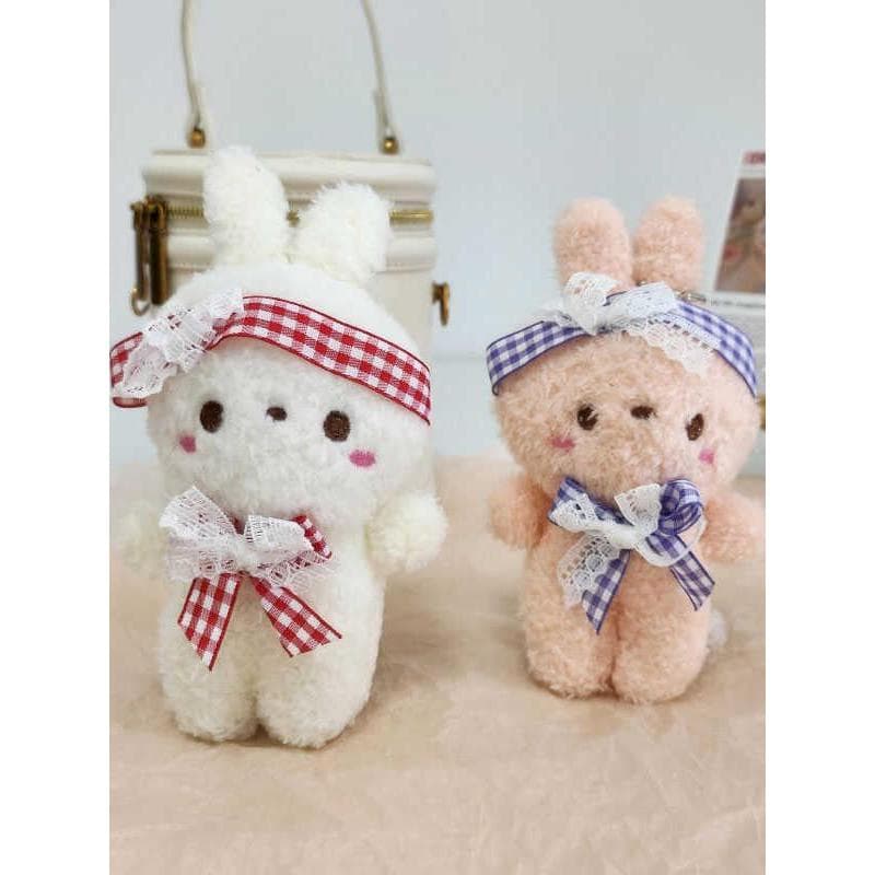 Bonito dos desenhos animados gravata borboleta coelho boneca brinquedo das crianças pingente de pelúcia mochila chaveiro