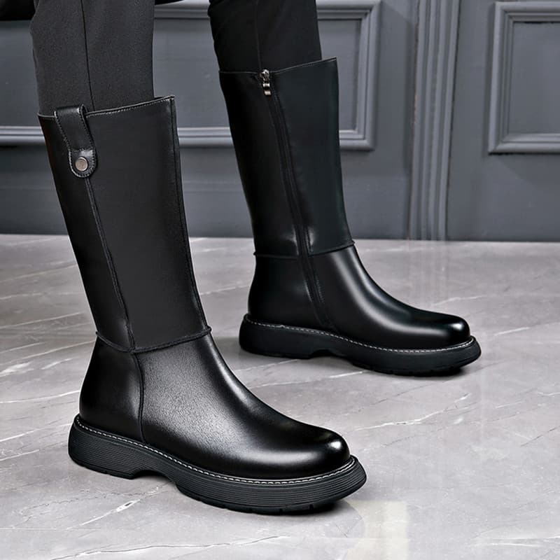 Botas de cano alto masculinas de couro macio com sola grossa de couro genuíno Botas para motociclista Botas de couro de