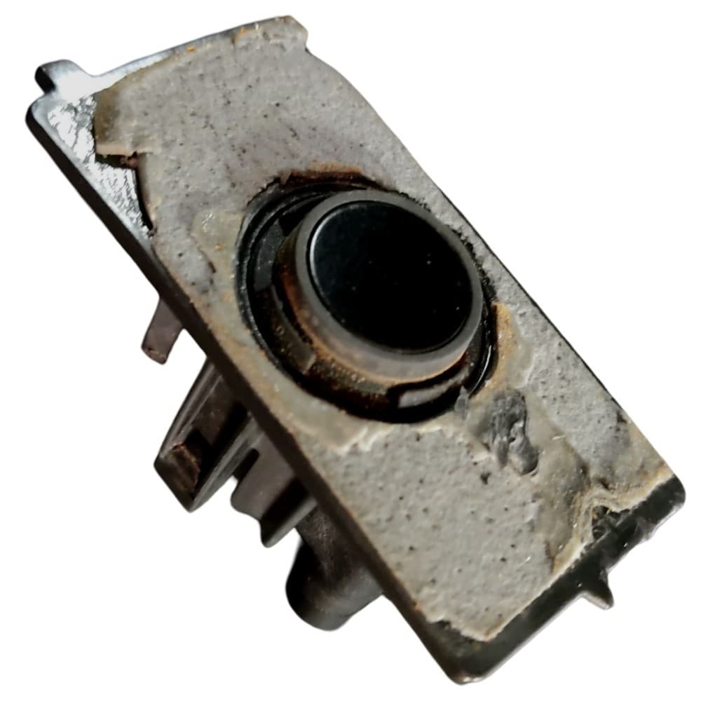 Sensor Estacionamento Esquerdo Central Vw Saveiro 2024 2025