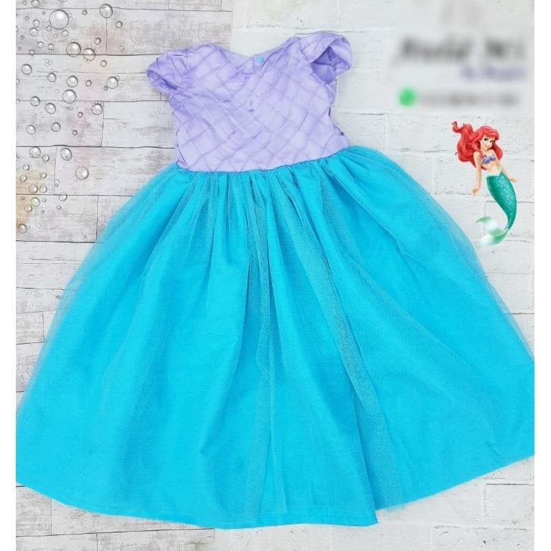 Vestido longo da sereia com saia de brilho