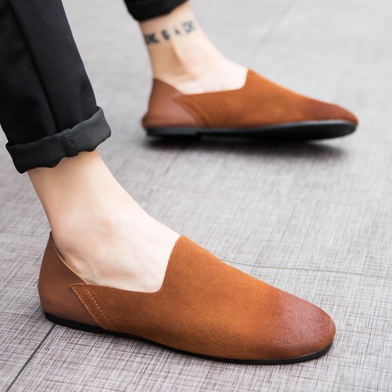 2026 primavera novo estilo Retro britânico pequenos sapatos de couro masculino ervilhas de couro genuíno sapatos casuais
